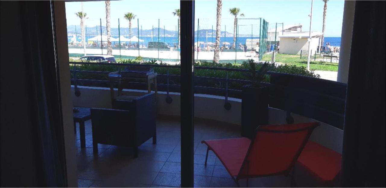 De 25m2 + Terrasse De 14m2+garage Privatif *