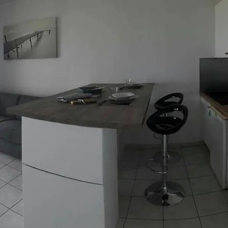 Studio De 25M2 + Terrasse De 14M2+Garage Privatif La Ciotat Exterior photo