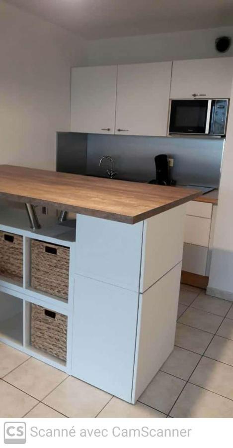 De 25m2 + Terrasse De 14m2+garage Privatif *